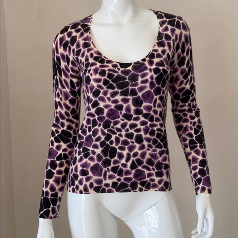 Magaschoni purple leopard cashmere sweater